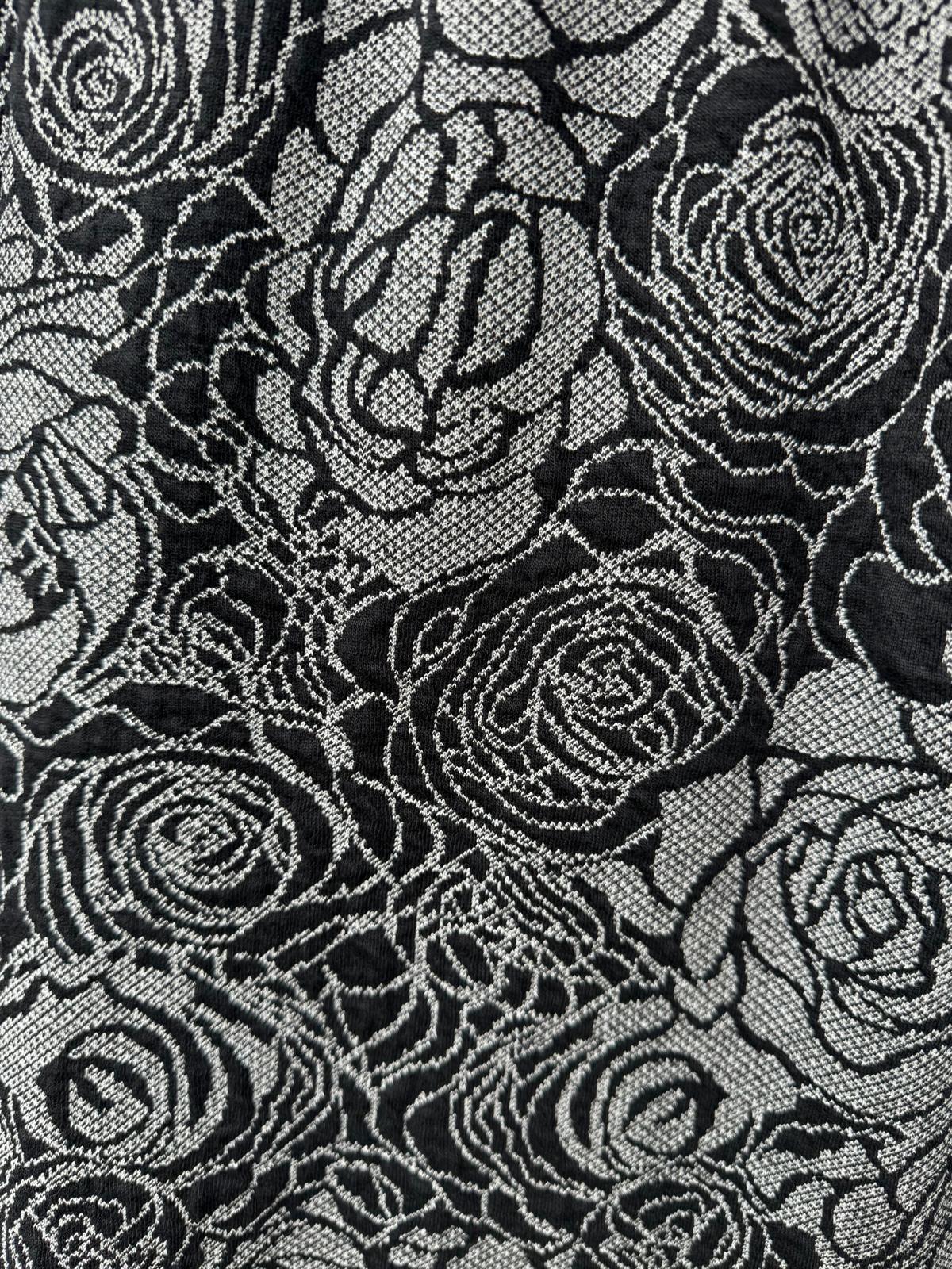 Dutinový úplet – detail plastické struktury látky