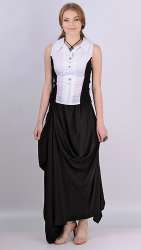 zajímavá asymetrická, atypická jednobarevná sukně velkorysého střihu černá
