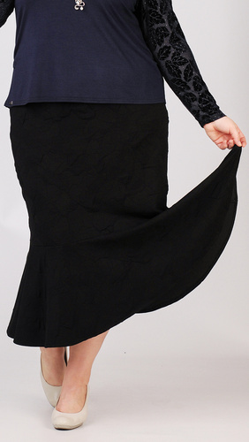 černá teplá dlouhá sukně z dutinového úpletu tulipánového střihu s vygumičkovaným pasem