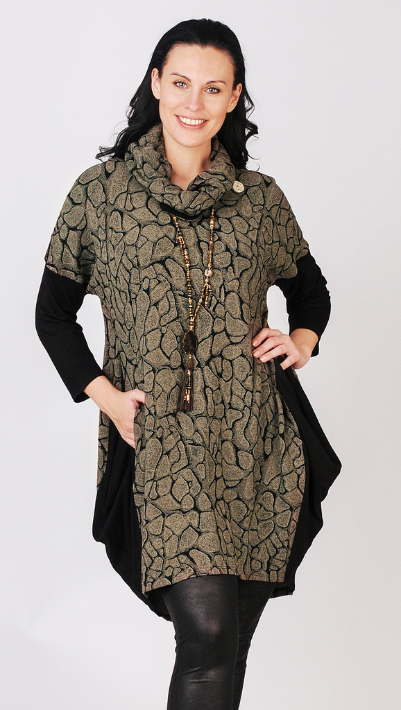 ZOLA STONE – teplejší šaty, tunika z dutinového úpletu v kombinaci s černým úpletem
