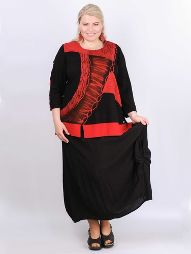 halena v kontrastních barvách černo/červené s krajkou, zdobená leptovým tiskem