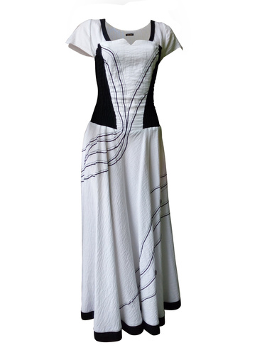 dlouhé lněné šaty se zvonovou sukní s korzetovým vrškem tvarujícím postavu 